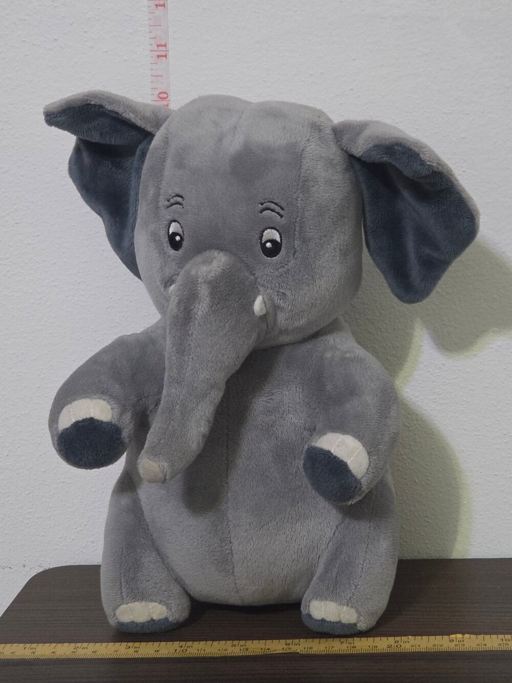 Kohl's Cares The Saggy Baggy Elephant 10-inch plush